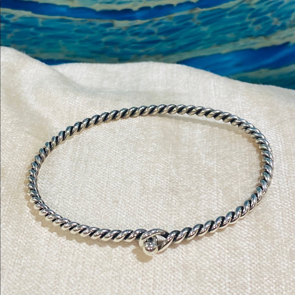 James Avery Sterling Silver Twisted Wire Hook-On - Picture 2 of 4